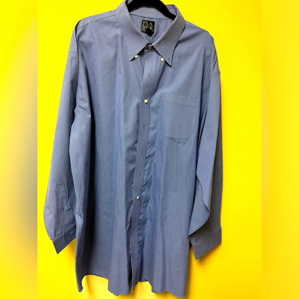 Jos A Bank Button Down Dress shirt